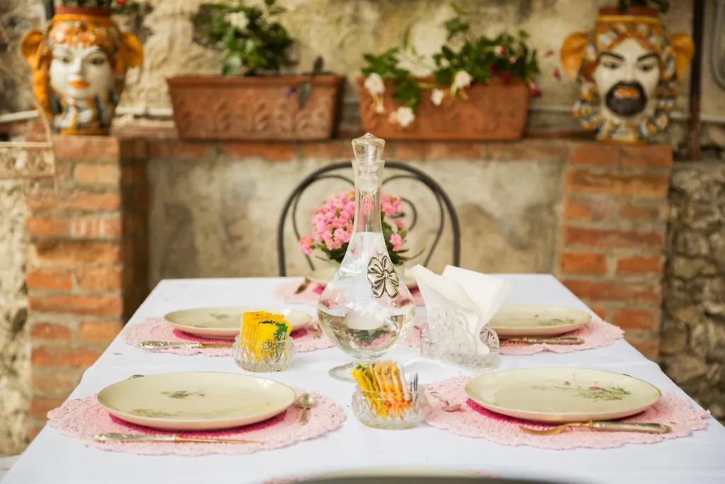 טאורמינה Villa Giannina B&B איטליה