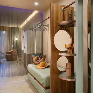 **** Hotel Milan Suite Hotel Italy